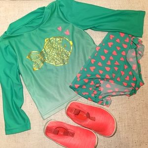 Carters girls 18months 2 pieces swimsuit with water shoes cat n jack size 6c